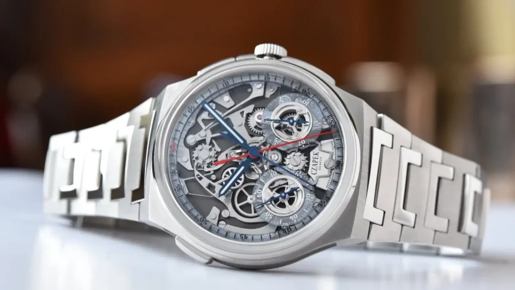 ساعت دنیل کلین سه موتوره