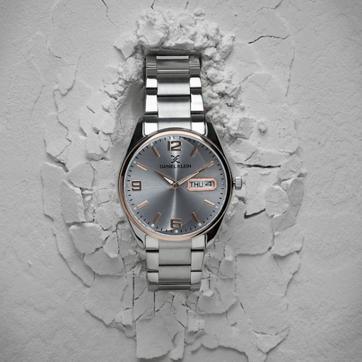 ساعت دنیل کلین ساخت کجاست